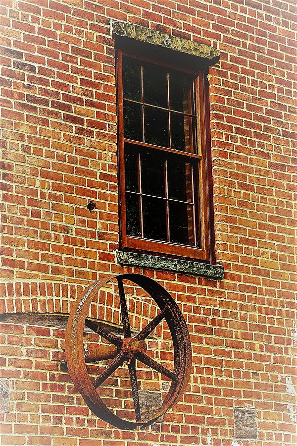 Mill House Photograph by John Linnemeyer