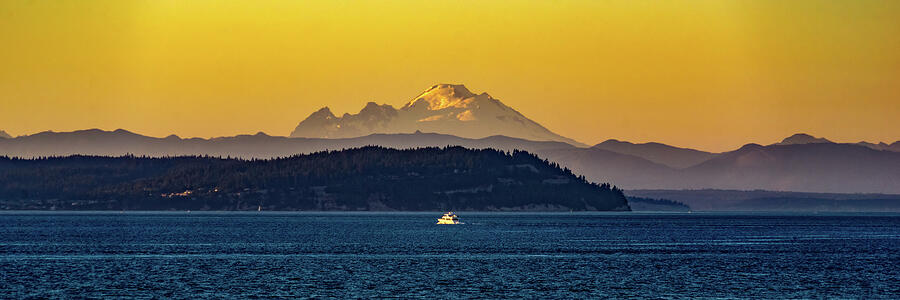 Mt Baker Washington Photograph by Tommy Farnsworth