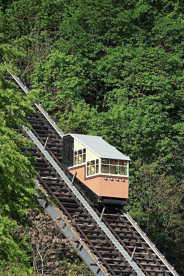 Pittsburgh - Monongahela Incline Photograph by Richard Reeve