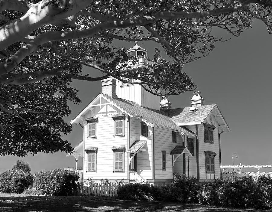 Pt. Fermin Lighthouse Photograph by Joe Schofield