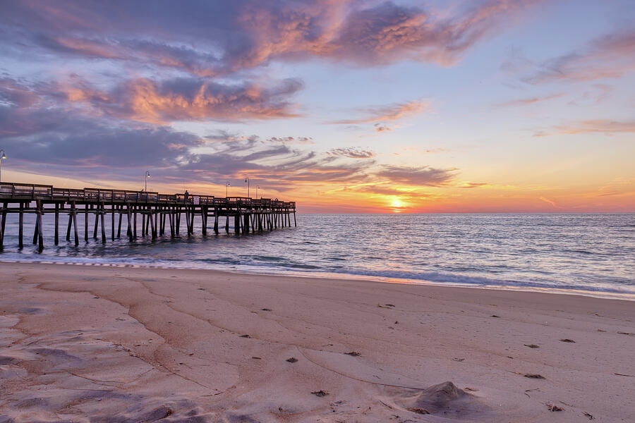 Purple Sunrise over Sandbridge Photograph by Donna Twiford