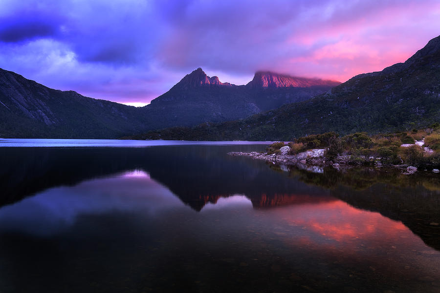Sunset Over Cradle Mountain Photograph by Monamifoto