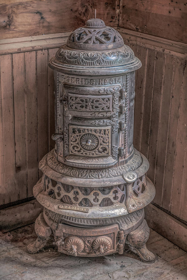 The heater Digital Art by Chris Allmendinger