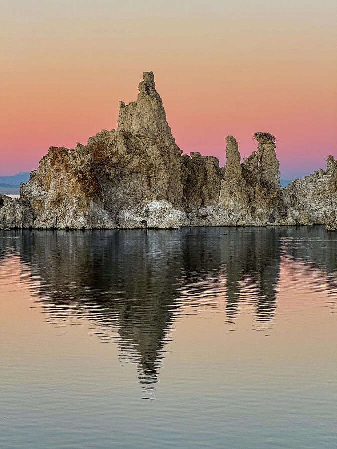 Sunset over Mono Lake Tufa Towers Photograph - Tufa Sunset 1 -  Mono Lake - California by Bruce Friedman