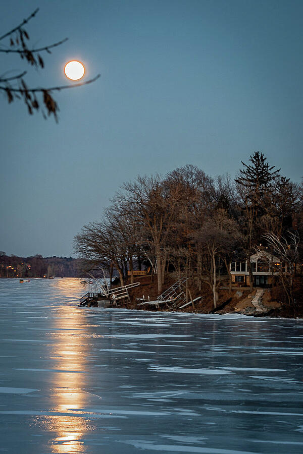 WBL Full Moon 2019 Photograph by Mark Triplett