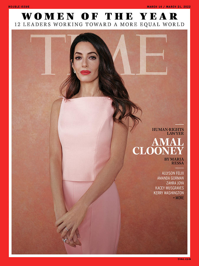 amal clooney pink dress Amal Clooney is pretty in pink lace dress with George Clooney in Venice