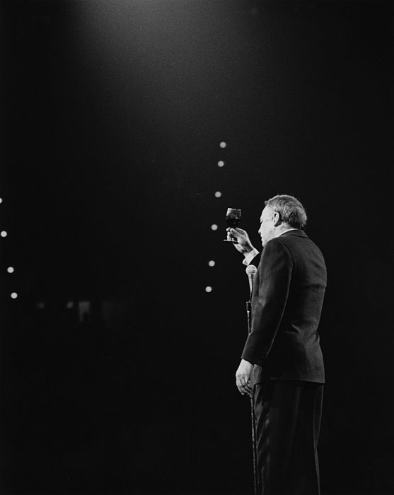 Toast on Stage Photograph - Sinatra On Stage by David Redfern