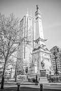 Indianapolis Soldiers and Sailors Monument Photograph by Paul Velgos