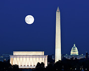 Moon rising in Washington DC Photograph by Steven Heap