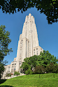 Cathedral of Learning building at the University of Pittsburgh Photograph by Steven Heap