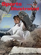 Chicago White Sox Luis Aparicio Sports Illustrated Cover Photograph by Sports Illustrated