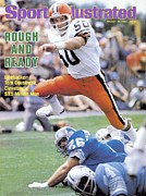 Cleveland Browns Tom Cousineau... Sports Illustrated Cover Photograph by Sports Illustrated