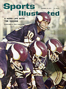 Minnesota Vikings Qb Fran Tarkenton... Sports Illustrated Cover Photograph by Sports Illustrated