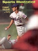 New York Mets Bud Harrelson... Sports Illustrated Cover Photograph by Sports Illustrated