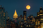 NY Life Building Full Moon Photograph by Susan Candelario