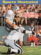 Oakland Raiders Qb George Blanda... Sports Illustrated Cover Photograph by Sports Illustrated