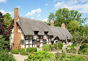 Anne Hathaway's English thatched cottage Photograph by Neale And Judith Clark