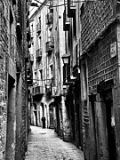 Barcelona Old City Alleyway Print - Gothic Quarter Street Photography - Fine Art Wall Art Photograph by Travel Essayist
