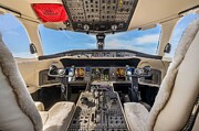 Flight Deck of Bombardier 700 Photograph by Dave Koch - Aircraft Photography