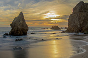 Malibu Sunset at El Matador State Beach Photograph by Matthew DeGrushe