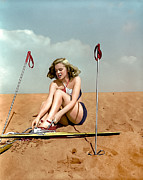 Marilyn Skiing in the Sand Photograph by Franchi Torres