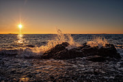 Sunlit Splash Photograph by Jeff Sinon