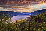 Sunset over Crown Point, Vista House and the Columbia River Gorge, Oregon Photograph by Miroslav Liska
