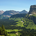 Going to the Sun Road with panoramic view of Glacier National Park