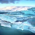 Drifting Ice