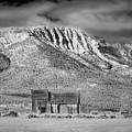 The Barn and Thompson Peak by Mike Lee